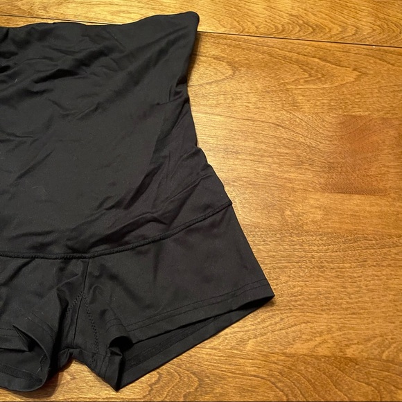 S Flexees by Maidenform - Picture 3 of 8